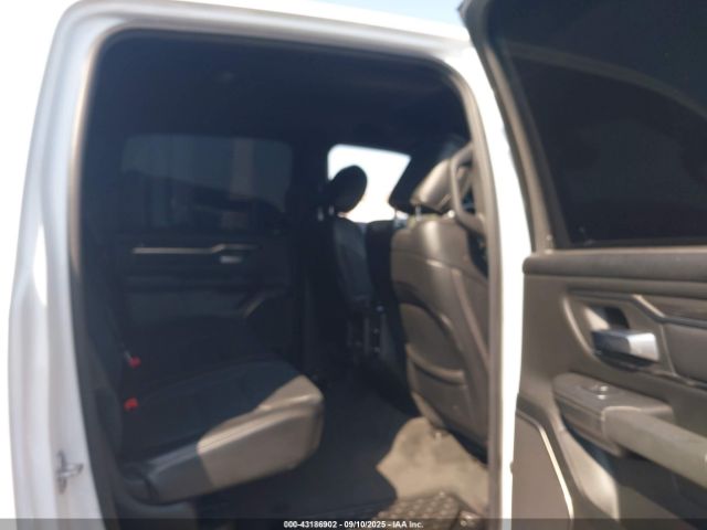 2020 RAM 1500 1C6SRFLT5LN214584 Photo 7