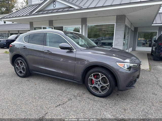 Продаж на аукціоні авто 2018 Alfa Romeo Stelvio, vin: ZASFAKAN0J7B81047, номер лоту: 43186905