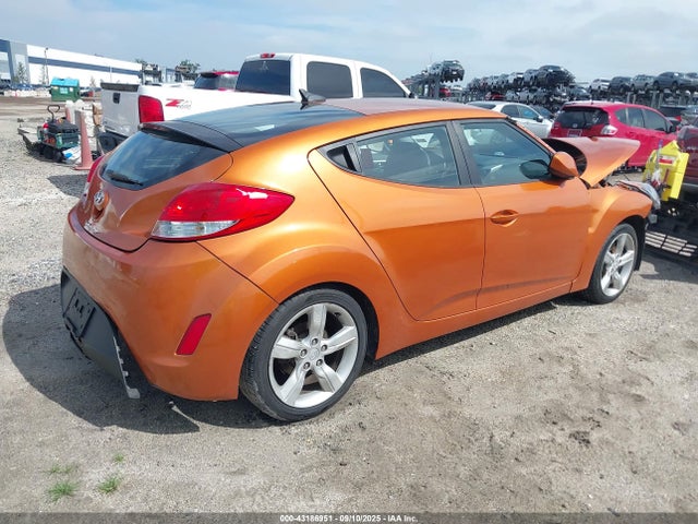 Aukcja sprzedaży 2015 Hyundai Veloster, vin: KMHTC6AD3FU239404, numer aukcji: 43186951