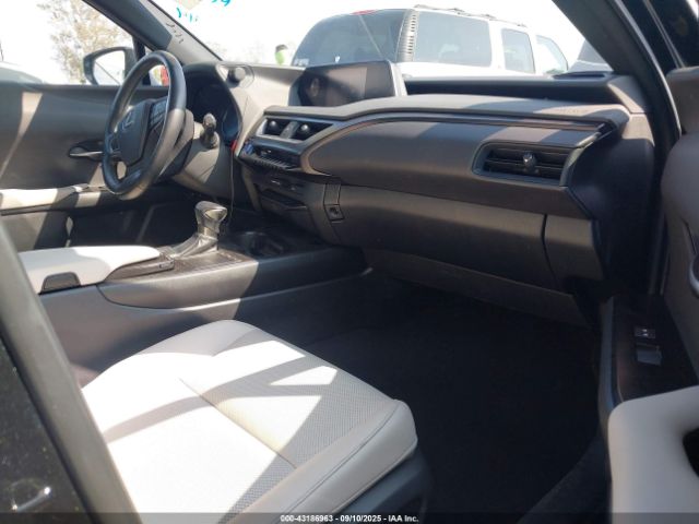 2020 LEXUS UX 250H JTHP9JBH4L2033717 Photo 4