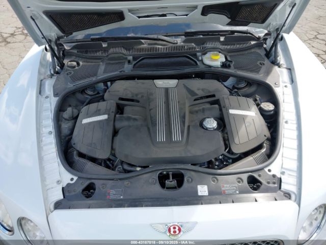 2018 BENTLEY FLYING SPUR SCBEH9ZA4JC067959 Photo 9