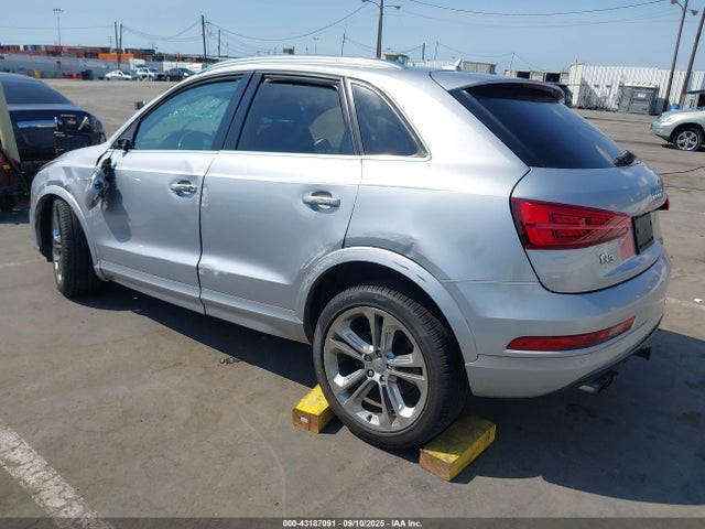 2018 AUDI Q3 WA1HCCFS5JR003259 Photo 2