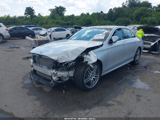 W1KZF6JB9LA804455 Mercedes-Benz m276