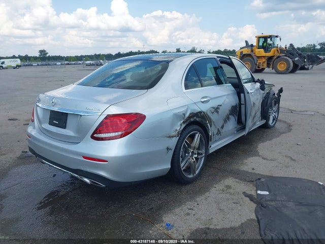 W1KZF6JB9LA804455 Mercedes-Benz m276