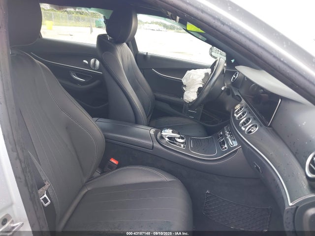 W1KZF6JB9LA804455 Mercedes-Benz m276