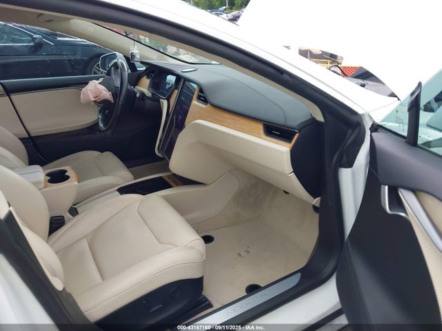 2018 TESLA MODEL S 5YJSA1E20JF291771 Photo 4