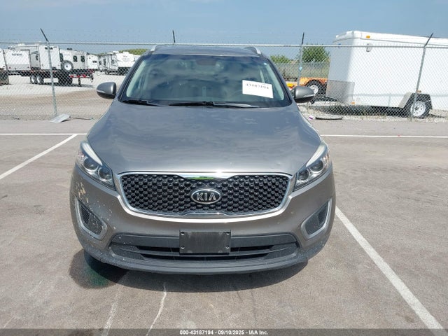 5XYPG4A39HG267511 KIA 2017