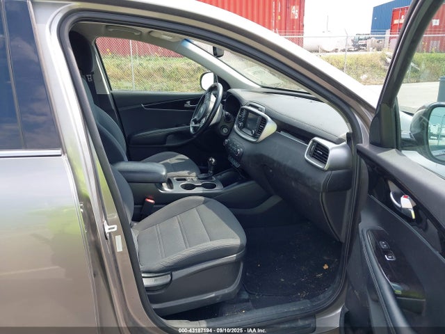 5XYPG4A39HG267511 KIA 2017