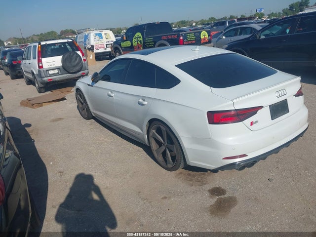 2019 AUDI S5 WAUB4CF59KA080734 Photo 2