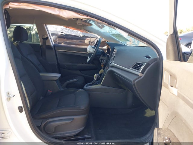 5NPD74LF8JH262308 Hyundai mpi nu