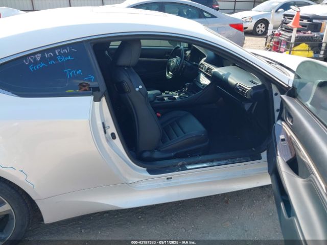 2017 LEXUS RC 200T JTHHA5BC9H5007336 Photo 4