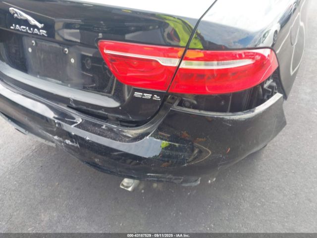 2018 JAGUAR XE SAJAD4FX4JCP21797 Photo 5
