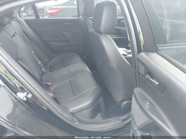 2018 JAGUAR XE SAJAD4FX4JCP21797 Photo 7