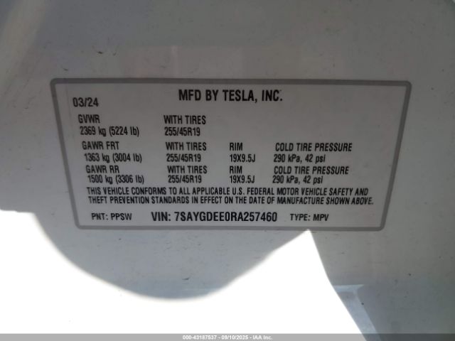 2024 TESLA MODEL Y 7SAYGDEE0RA257460 Photo 8