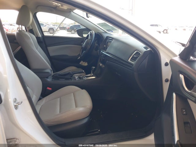 JM1GJ1V62E1145248 Mazda py