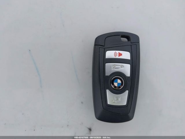 2018 BMW 320I WBA8E5G59JNV02381 Photo 10
