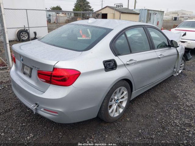 2018 BMW 320I WBA8E5G59JNV02381 Photo 3