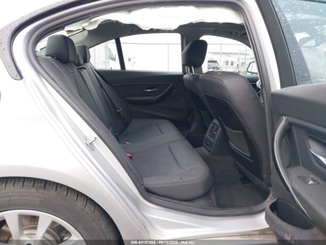 2018 BMW 320I WBA8E5G59JNV02381 Photo 7