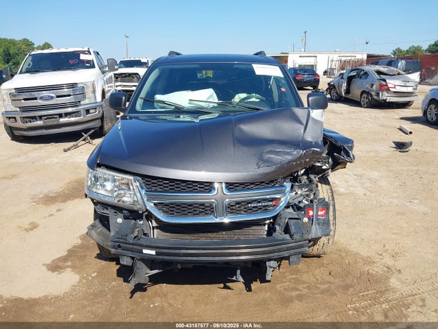 3C4PDCAB5GT174096 Dodge 2016