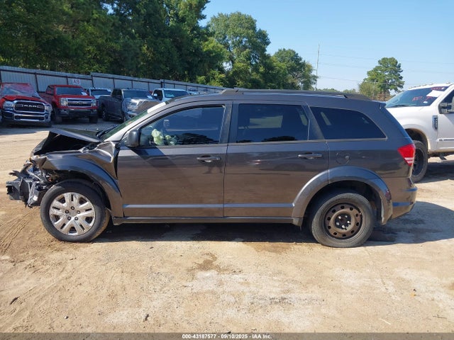 3C4PDCAB5GT174096 Dodge 2016