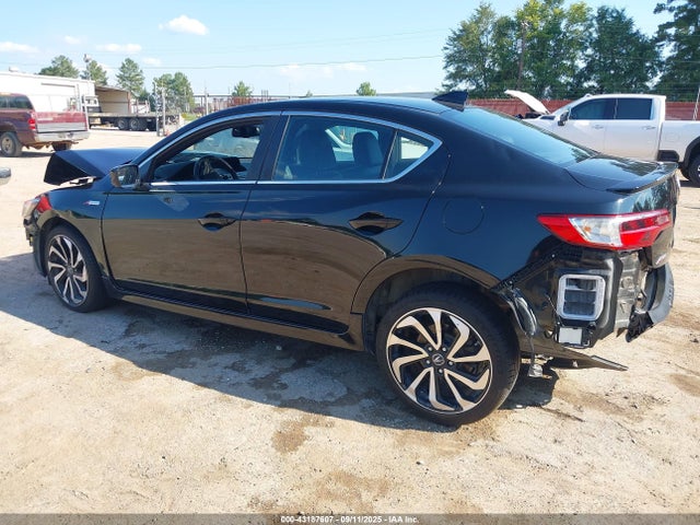 2018 ACURA ILX 19UDE2F8XJA009281 Photo 2