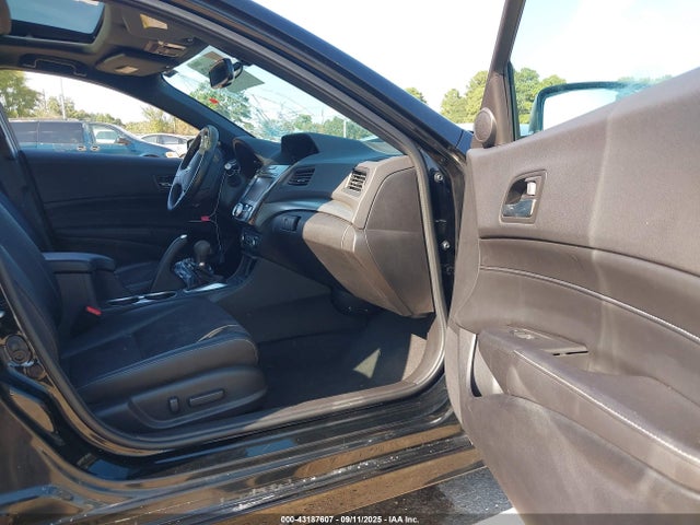 2018 ACURA ILX 19UDE2F8XJA009281 Photo 4