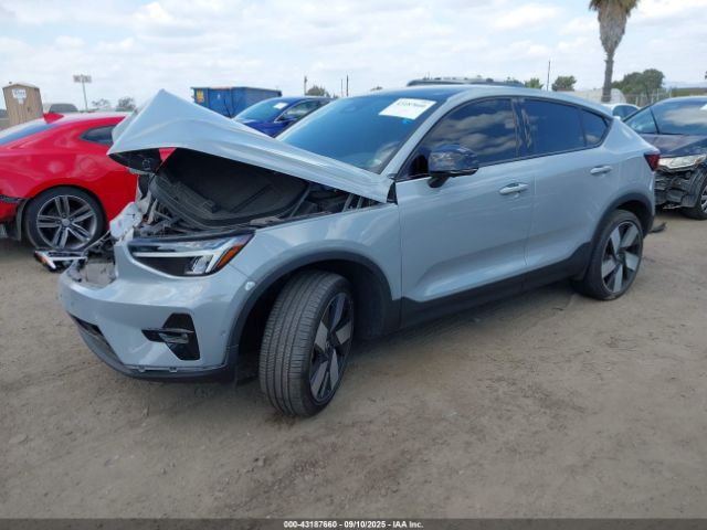 2024 VOLVO C40 RECHARGE PURE ELECTRIC YV4EH3BL2R2098356 Photo 1