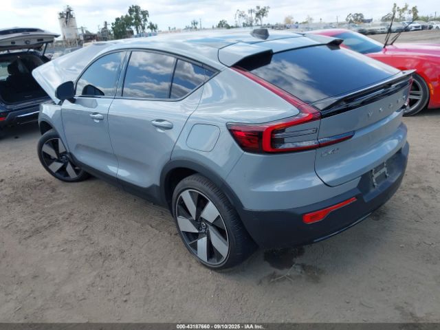 2024 VOLVO C40 RECHARGE PURE ELECTRIC YV4EH3BL2R2098356 Photo 2