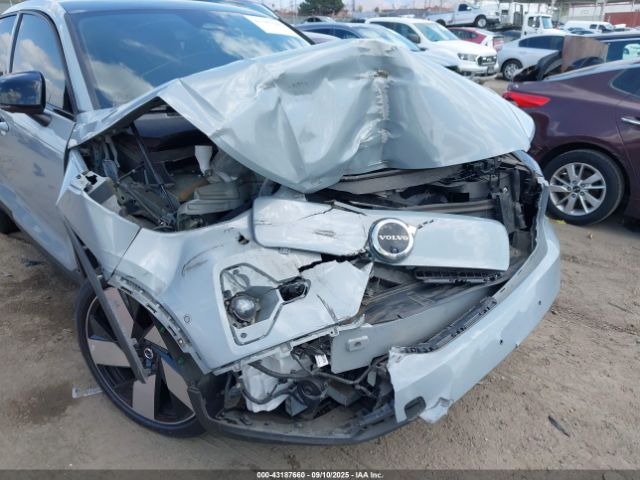 2024 VOLVO C40 RECHARGE PURE ELECTRIC YV4EH3BL2R2098356 Photo 5