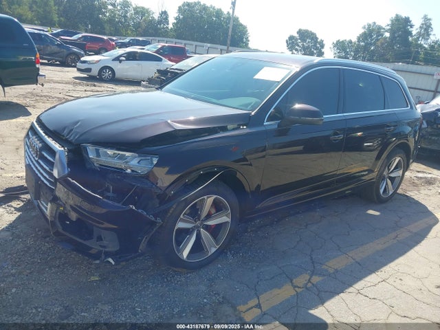 2017 AUDI Q7 WA1LHAF75HD045420 Photo 1