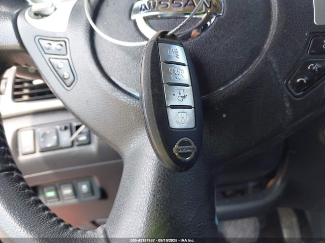 3N1AB7AP4HL644332 Nissan 2017