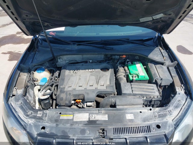 Aukcja sprzedaży 2013 Volkswagen Passat 2.0l Tdi Se, vin: 1VWBN7A33DC111610, numer aukcji: 43187726