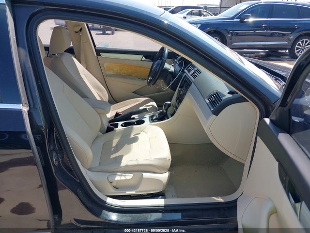 Aukcja sprzedaży 2013 Volkswagen Passat 2.0l Tdi Se, vin: 1VWBN7A33DC111610, numer aukcji: 43187726