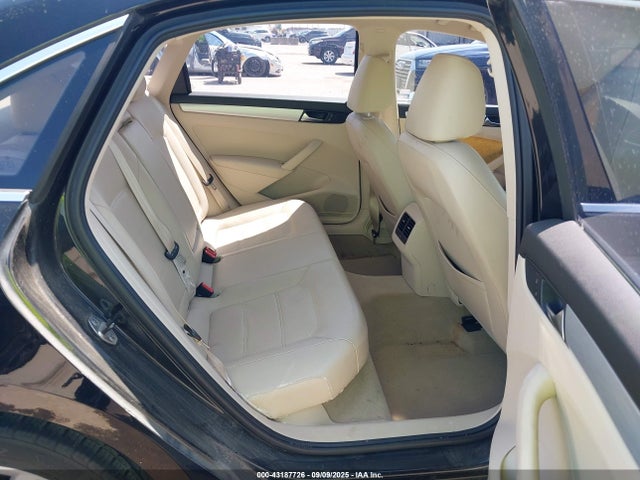 Aukcja sprzedaży 2013 Volkswagen Passat 2.0l Tdi Se, vin: 1VWBN7A33DC111610, numer aukcji: 43187726