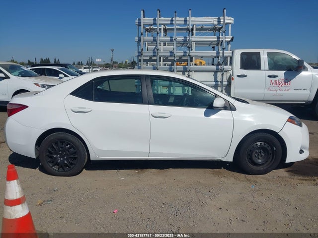 Toyota 2zr-fe 2019 2T1BURHE1KC189736 Image 12
