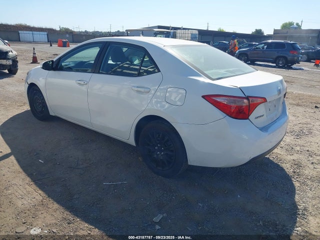 Toyota 2zr-fe 2019 2T1BURHE1KC189736 Image 3