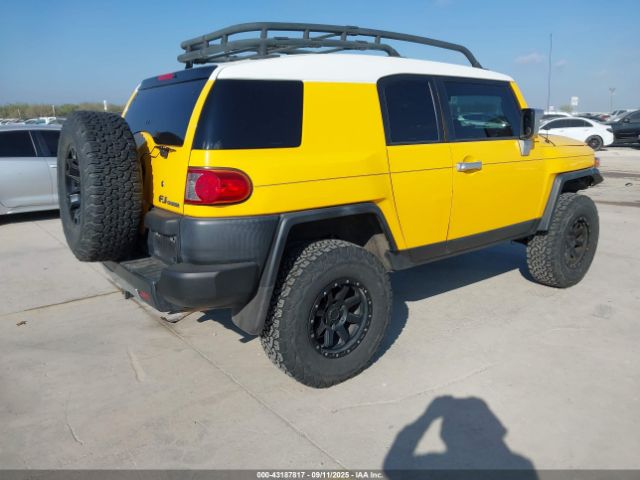 2007 TOYOTA FJ CRUISER JTEBU11F470085162 Photo 3