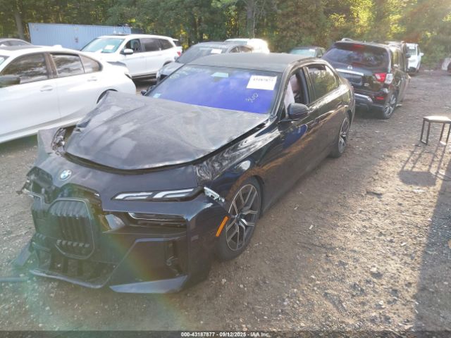 2024 BMW 760 WBA33EJ05RCR31571 Photo 1