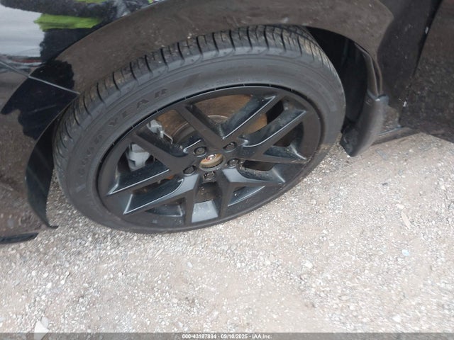 2HGFE1E59NH475883 Honda l15ca