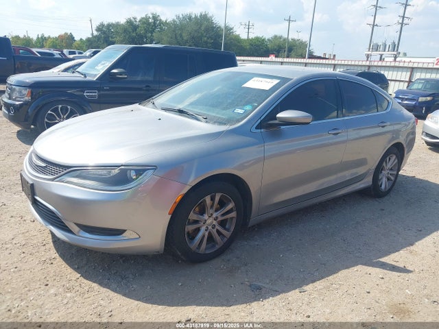1C3CCCAB2FN744379 Chrysler 200