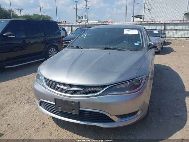 1C3CCCAB2FN744379 Chrysler 200