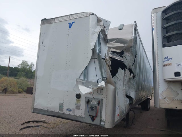 5V8VC5323NM209446 Vanguard National Unknown