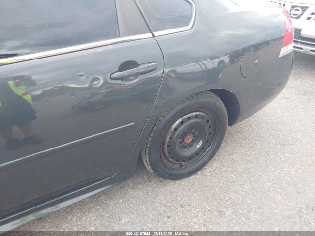 2G1WB5E37F1159981 Chevrolet lfx
