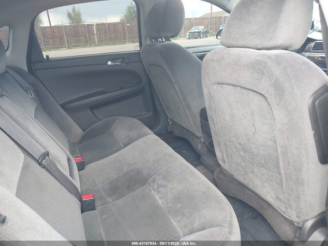2G1WB5E37F1159981 Chevrolet lfx