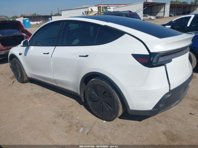 2026 TESLA MODEL Y 7SAYGDEE6TA405408 Photo 2