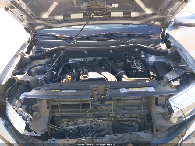 3VVRX7B26NM042768 Volkswagen tsi