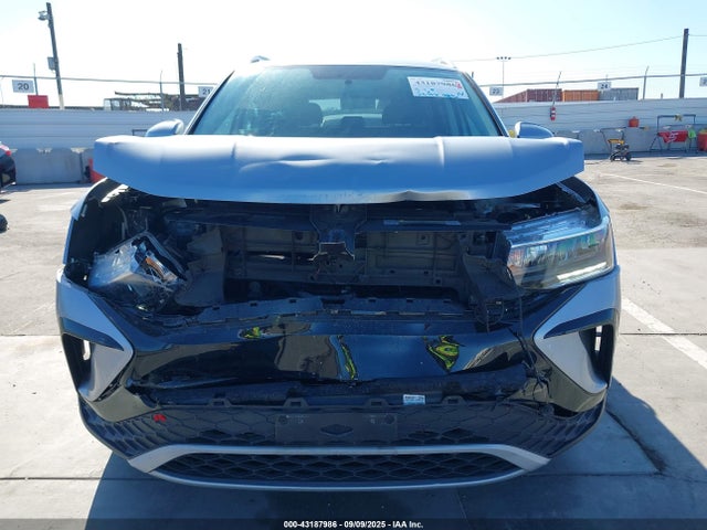 3VVRX7B26NM042768 Volkswagen tsi