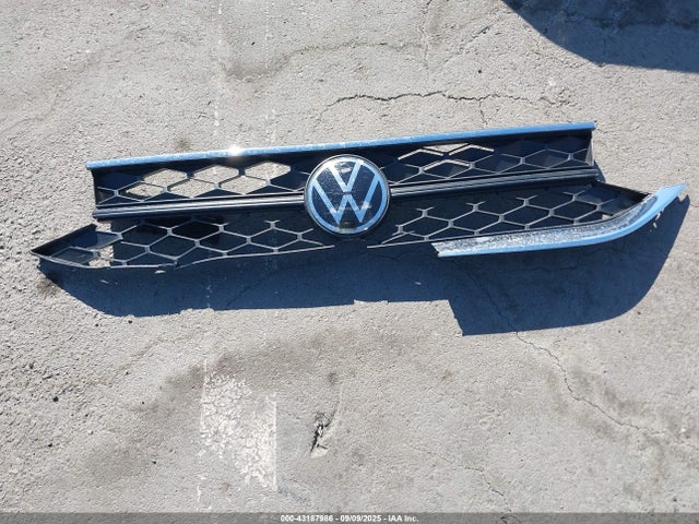 3VVRX7B26NM042768 Volkswagen tsi