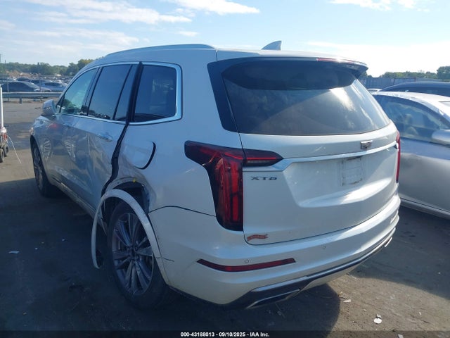 2020 CADILLAC XT6 1GYKPCRS9LZ104958 Photo 2