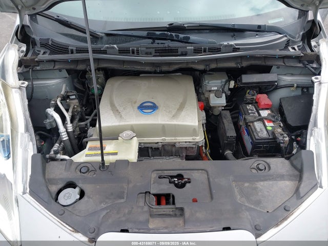 Nissan 2015 2015 1N4AZ0CP4FC326139 Image 10
